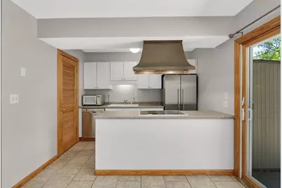 6425 Barrie Road, Edina, MN 55435 - Photo 10