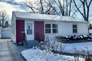 2156 Bush Ave E, Saint Paul, MN 55119 - Photo 1