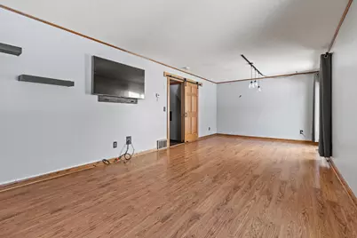 138 Ruth Street N #9, Saint Paul, MN 55119 - Photo 4