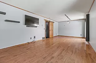 138 Ruth St N, Saint Paul, MN 55119 - Photo 4