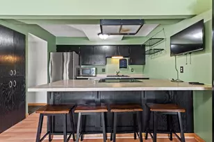 138 Ruth St N, Saint Paul, MN 55119 - Photo 8