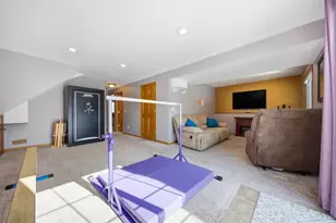 6121 Egg Lake Rd N, Hugo, MN 55038 - Photo 18