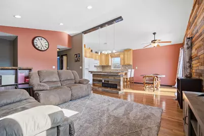 6121 Egg Lake Road N, Hugo, MN 55038 - Photo 12