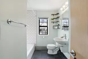 2201 3rd Ave S, Minneapolis, MN 55404 - Photo 18