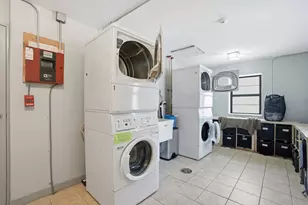 2201 3rd Ave S, Minneapolis, MN 55404 - Photo 20