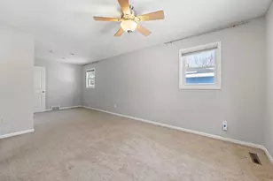 951 Swift Street S, Shakopee, MN 55379 - Photo 24