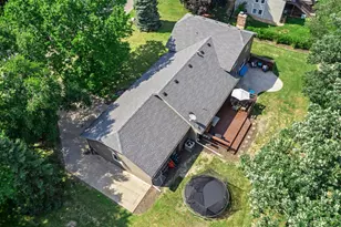 2680 Holly Ln N, Plymouth, MN 55447 - Photo 4