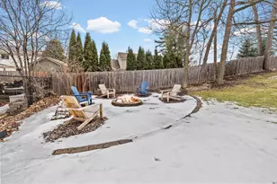 2680 Holly Ln N, Plymouth, MN 55447 - Photo 28