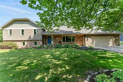 2680 Holly Lane N, Plymouth, MN 55447 - Photo 2