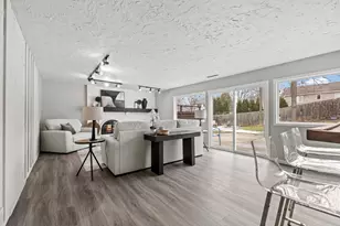 2680 Holly Ln N, Plymouth, MN 55447 - Photo 18