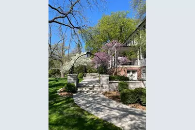 821 8th Avenue SW, Rochester, MN 55902 - Photo 4