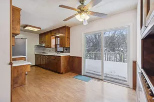 6216 Ridge Dr, Woodbury, MN 55125 - Photo 10