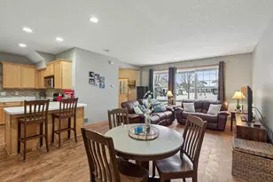 13696 Brass Pkwy, Rosemount, MN 55068 - Photo 10