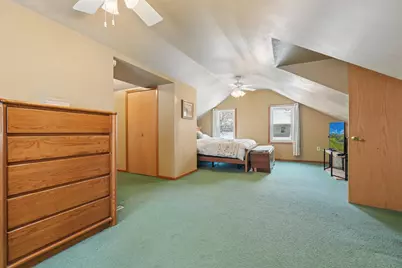687 Tuscarora Avenue, Saint Paul, MN 55102 - Photo 18