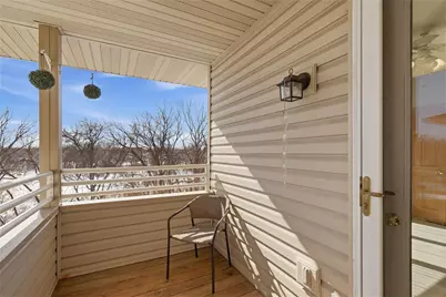 9225 Medicine Lake Road #309B, Golden Valley, MN 55427 - Photo 24