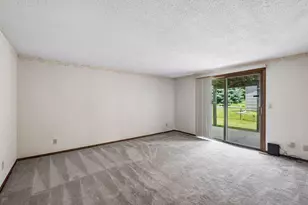 5706 W 98 1/2 St, Bloomington, MN 55437 - Photo 12