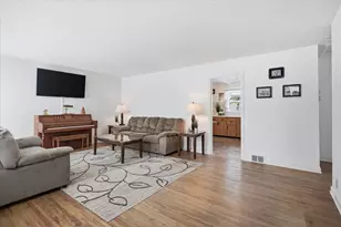 400 Mill St, Excelsior, MN 55331 - Photo 8