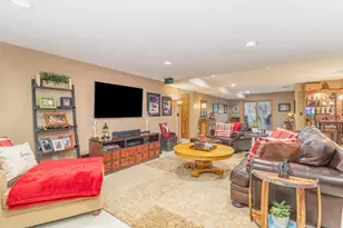 14011 Minnehaha Pl, Minnetonka, MN 55391 - Photo 44