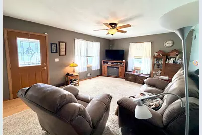 1015 Fredrick Avenue, Worthington, MN 56187 - Photo 6