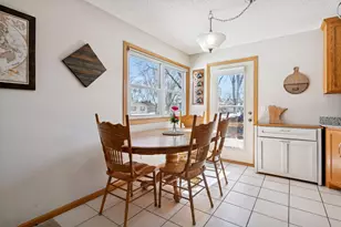 1186 Quincy St, Shakopee, MN 55379 - Photo 6