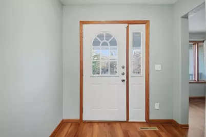 2504 4th Avenue NW, Austin, MN 55912 - Photo 4