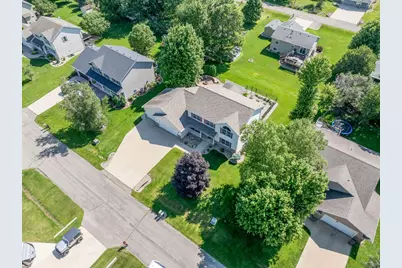 1405 17th Drive SW, Austin, MN 55912 - Photo 4