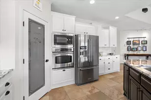 102 Century Trl, Lino Lakes, MN 55014 - Photo 8