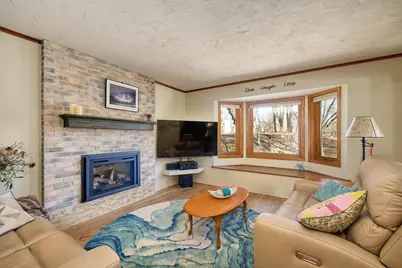 11230 48th Avenue N, Plymouth, MN 55442 - Photo 6