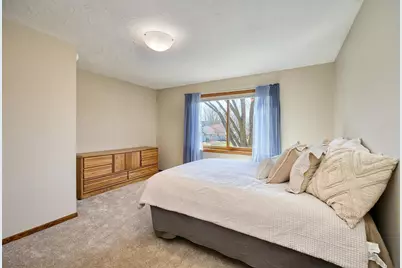 11230 48th Avenue N, Plymouth, MN 55442 - Photo 12