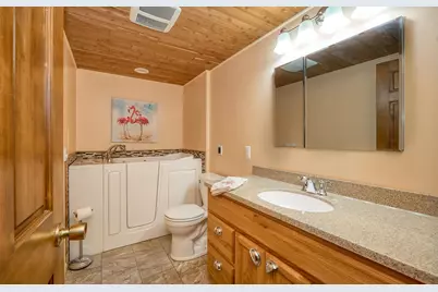 11230 48th Avenue N, Plymouth, MN 55442 - Photo 28