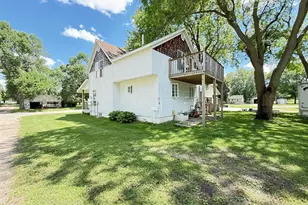 135 N Petrick St, Appleton, MN 56208 - Photo 4