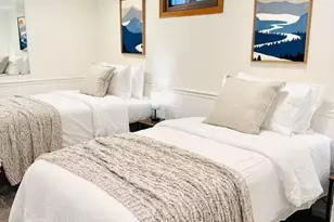 1064 Glenhill Rd, Saint Paul, MN 55126 - Photo 10