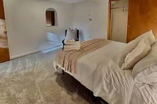 1064 Glenhill Rd, Saint Paul, MN 55126 - Photo 8