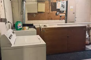 1064 Glenhill Rd, Saint Paul, MN 55126 - Photo 16