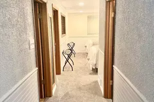 1064 Glenhill Rd, Saint Paul, MN 55126 - Photo 12