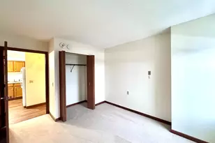 7600 Golden Valley Rd, Golden Valley, MN 55427 - Photo 8