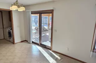 1624 Blue Jay Blvd, Fairmont, MN 56031 - Photo 4