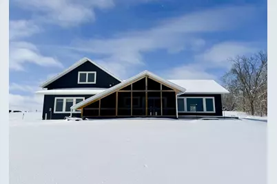 24718 W Elbow Road, Pelican Rapids, MN 56572 - Photo 2