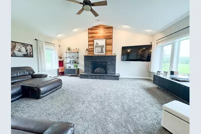 24718 W Elbow Road, Pelican Rapids, MN 56572 - Photo 10