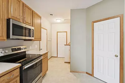 18039 69th Place N, Maple Grove, MN 55311 - Photo 10