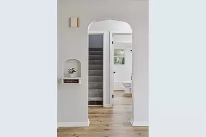 210 N Renville Street, Winthrop, MN 55396 - Photo 6