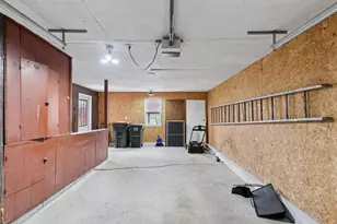 210 N Renville St, Winthrop, MN 55396 - Photo 30