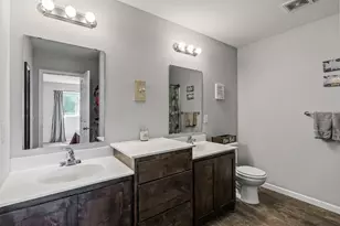 8555 Gateway Cir, Monticello, MN 55362 - Photo 10