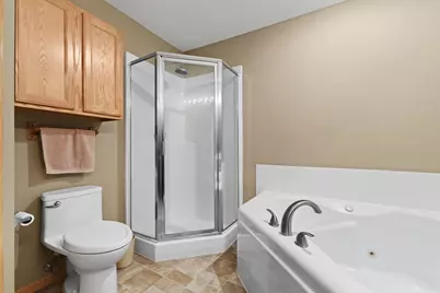 420 Monk Court, Chanhassen, MN 55317 - Photo 22