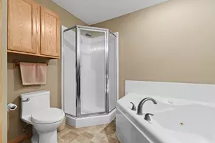 420 Monk Ct, Chanhassen, MN 55317 - Photo 22