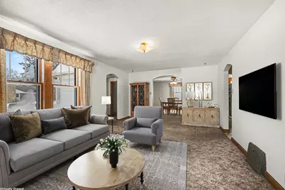 130 S Grove Street, Belle Plaine, MN 56011 - Photo 4