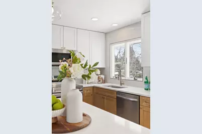 2575 Aladdin Street, Roseville, MN 55113 - Photo 30