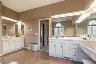 26335 Peach Cir, Excelsior, MN 55331 - Photo 20