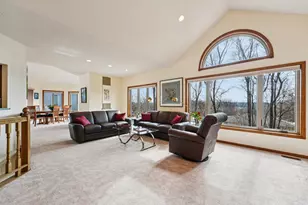 2701 Ashley Terrace, New Brighton, MN 55112 - Photo 16