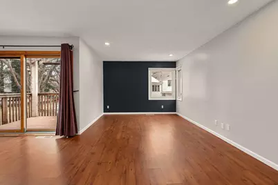 250 Cambria Court, Woodbury, MN 55125 - Photo 8